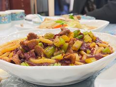 -汗腾格里·风味餐厅(新疆驻京办店)