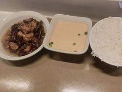 -老乡鸡(融科天地店)