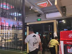 -佰人王串串香火锅(洋珠巷店)