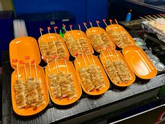 -席娜卡琳火车铁道夜市