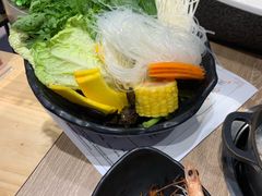 -呷哺呷哺(新世界百货望京店)