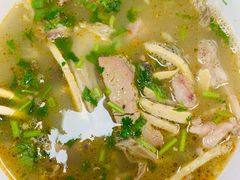 -春雨羊汤店(广开四马路总店)