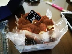 -巴黎贝甜(大宁国际商业广场店)