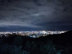-鬼笑石后山停车场
