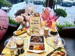 -伯顿西餐厅(厚街香榭丽店)