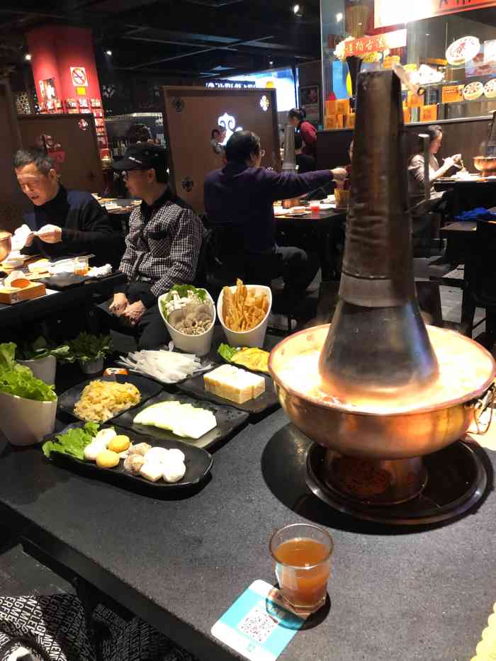元世祖涮羊肉(金汇路店)-"台湾人做的餐饮,我总是比较佩服的.从装修.