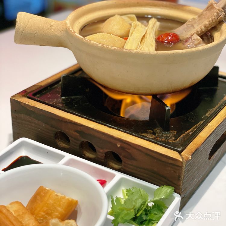 超正点的海南鸡饭配人参鸡汤！这个冬天不冷了🔥