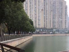 -西北湖绿化广场