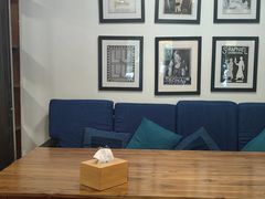 -Le Banneton Café French Bakery