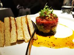 牛肉塔塔配牛油果黑橄榄酱-Solo(衡山路店)