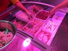 -周良天山牛杂城(天山路总店)