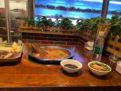 自助取餐区-钢五区节子串串香(环球汇·天誉店)