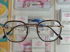 -美式眼镜·授权蔡司.依视路.尼康.豪雅.明月(人民广场店)