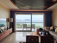 -三亚湾海居铂尔曼度假酒店