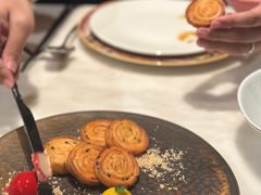 鹅肝酱拌葱油饼-苏州W酒店·苏滟中餐厅