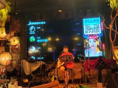 -胡桃里音乐酒馆(环亚凯瑟琳广场店)