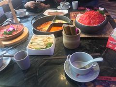 -热火朝天鲜切牛肉火锅(南强街巷店)