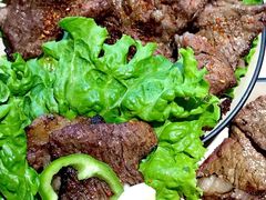 -啊美丽炭火烤肉(滑翔一店)