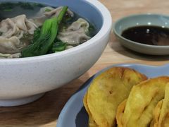 -老新隆牛肉锅贴(新街口店)
