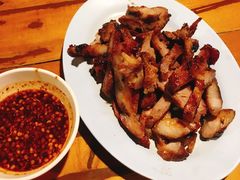 烤猪颈肉-Ruam Saep Yok Khok Som Tam