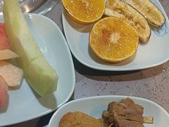 -金滏山烤肉·海鲜·火锅自助餐厅(襄阳万达店)