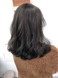 -茶发Salon·烫发染发理发