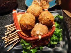 鸡肉丸-湊湊火锅·茶憩(打浦桥日月光店)