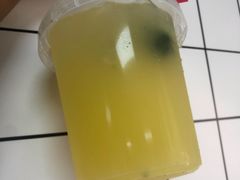 -易阿姨奶茶(万达店)