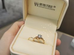 -威德钻石-克拉钻大本营(南京东路店)