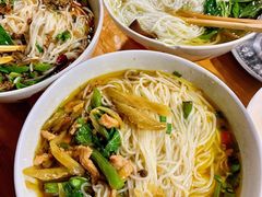 辣子鸡-越洋肖氏老米线(杨家坪店)