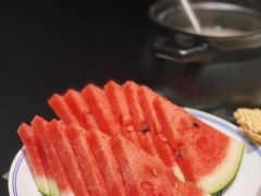 西瓜水果盘-煜丰汴京烤鸭(福彩路店)