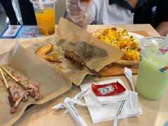 -达美乐比萨(南京路店)