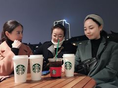 -星巴克臻选(成都宽窄巷子店)