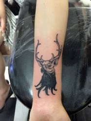 -Black Tattoo Studio