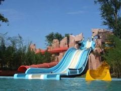 -金孔雀温泉旅游度假村