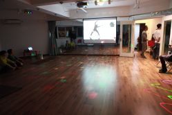 大投影-文E范儿ZUMBA尊巴舞蹈