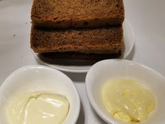 -马克西姆俄罗斯餐厅(通亚街店)