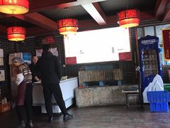 大堂-忆乡情铁锅炖鱼饭店(延庆店)