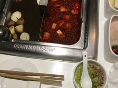 -海底捞火锅鲜切牛肉主题店(长寿路店)