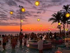 -FINNS Beach Club