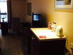 -扬子岛酒店(重庆洪崖洞解放碑店)