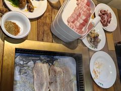 -蒙肥羊·酸汤潮牛·鲜牛肉火锅烤肉自助(岗顶店)
