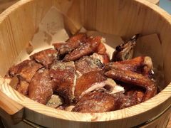 -胡桃里音乐酒馆(环亚凯瑟琳广场店)