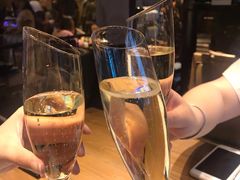 -临界音乐酒馆·小龙虾·江湖菜(华熙LIVE·鱼洞店)