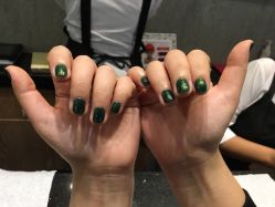 -手牵手美甲