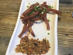 -范二妹独特烧烤夜宵城(宜宾总店)