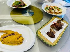 -骏莱海鲜鱼港(五角场店)