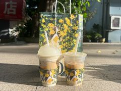 -瑞幸咖啡(八卦岭工业店)