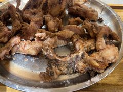 -肖肖酸萝卜鱼火锅(总店)