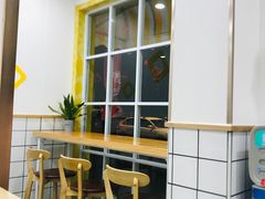 -圆碌碌甜品屋(二中店)